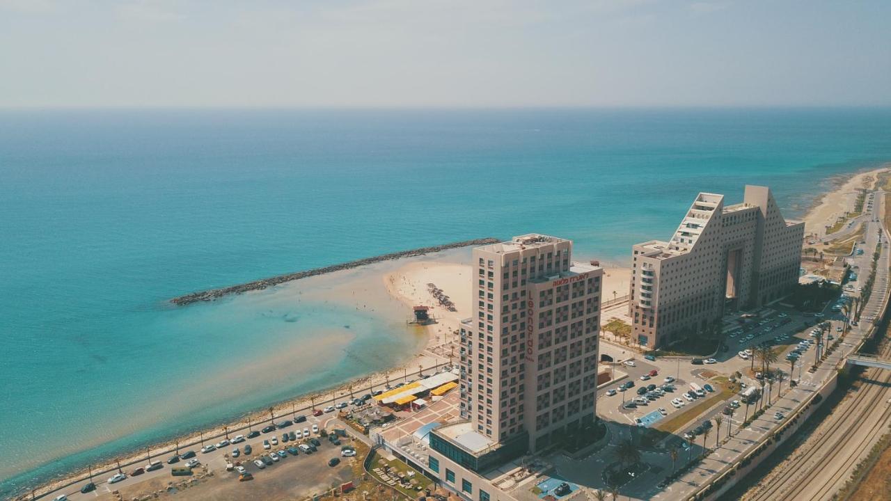 Haifa Almog Tower- "Blue Reef" Suite On The Sea Esterno foto